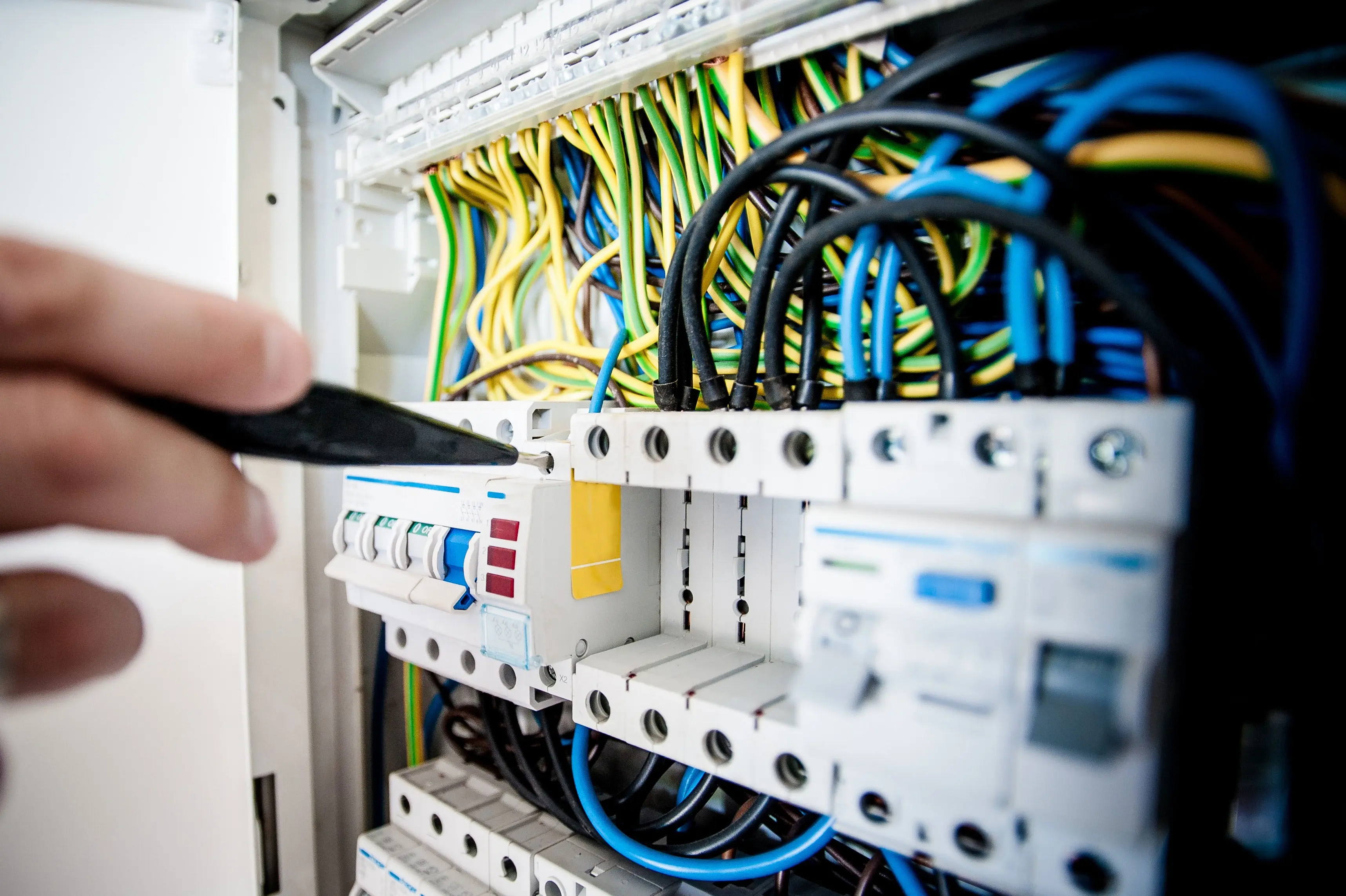 Portada: Arquitectura de una instalación eléctrica
